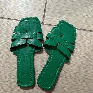 SHEIN Emerald Green Slide Sandals